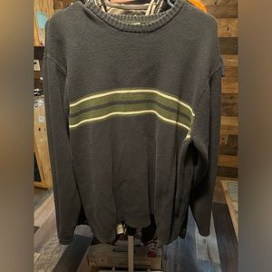 Old navy men’s sweater